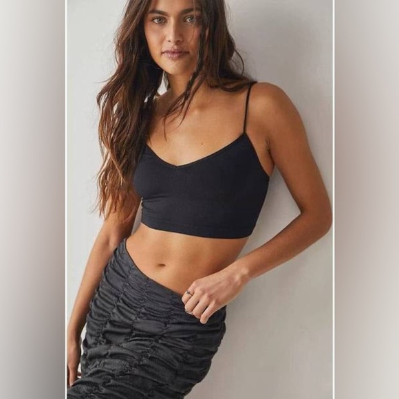 NWOT - Intimately Free People Sweetheart Seamless Brami in Black - Size XS/S - Picture 2 of 4